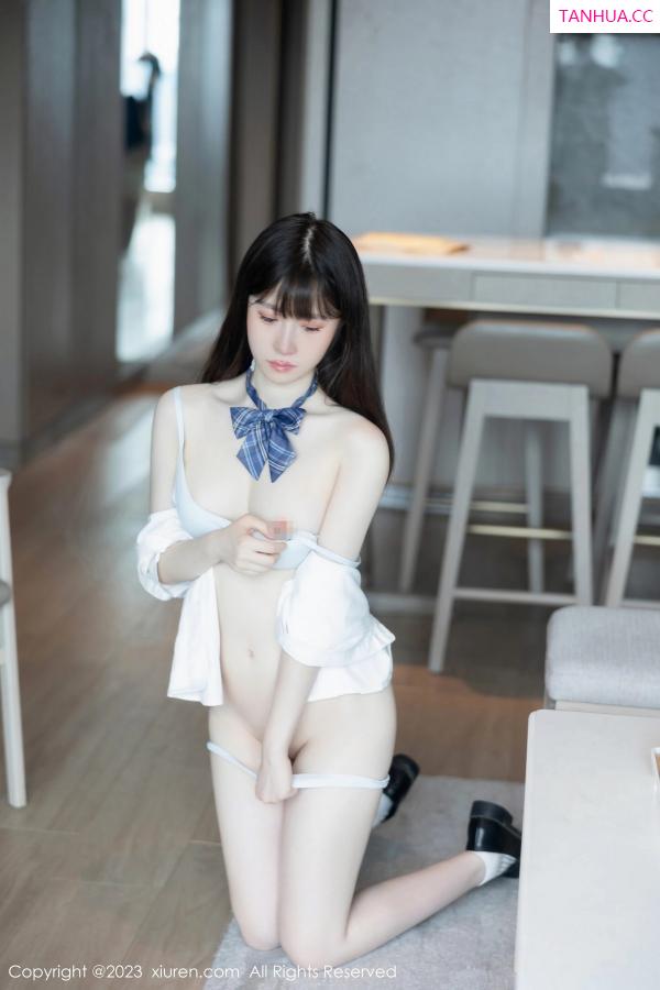   [XiuRen]高清写真图 2023.06.29 No.6993 林悠悠 格子裙美腿第82张图片